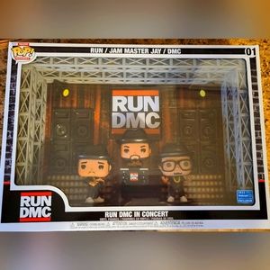 Funko Pop Run DMC in Concert Deluxe Moment Exclusive